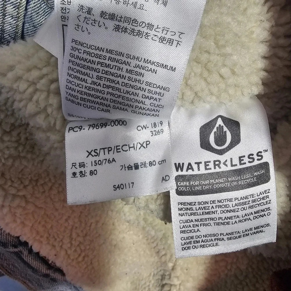 Levi’s dad Sherpa trucker denim‎ jacket size x-small - Picture 10 of 12